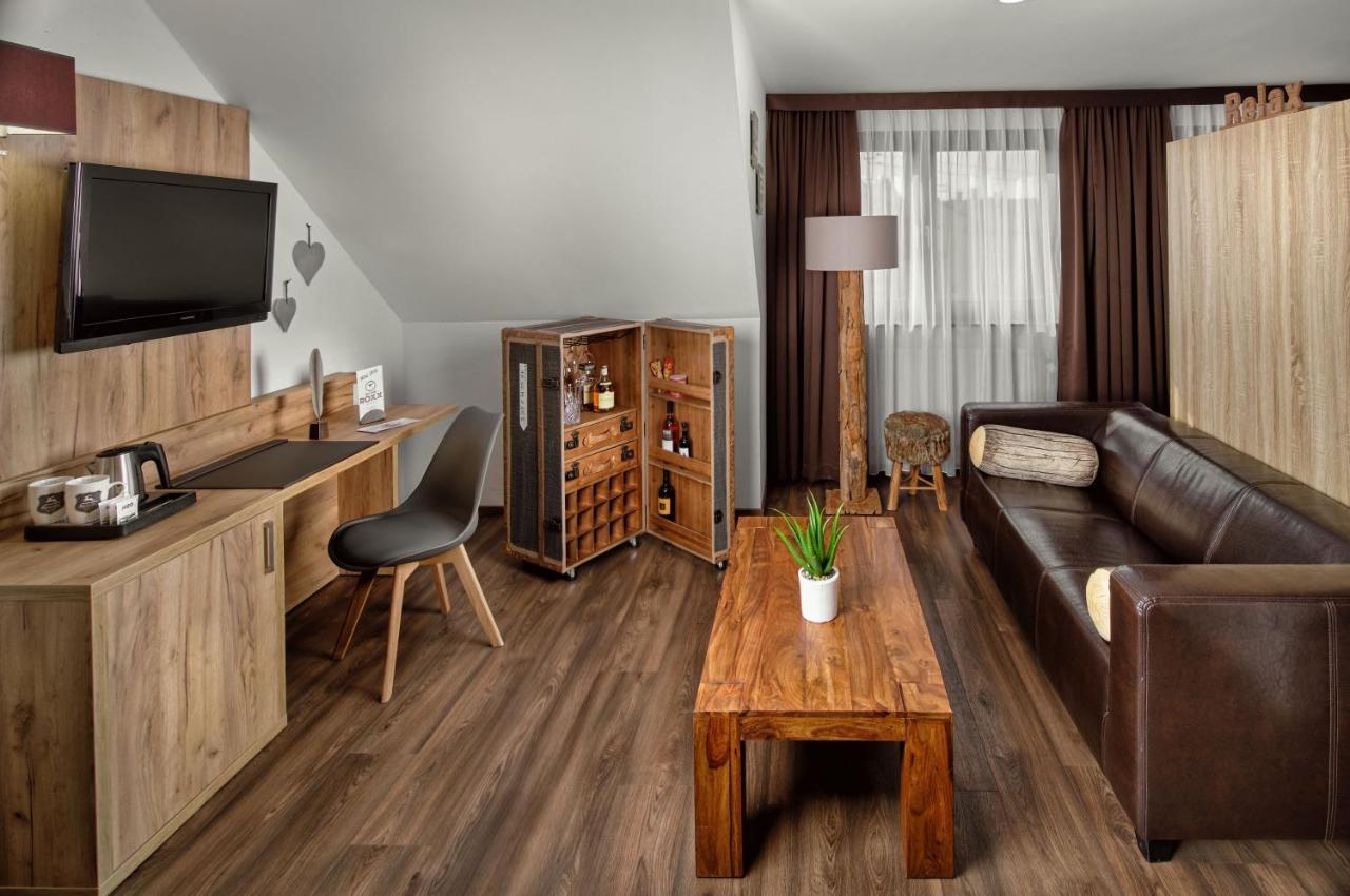 Neo Hotel Linde Esslingen اسلنغن المظهر الخارجي الصورة