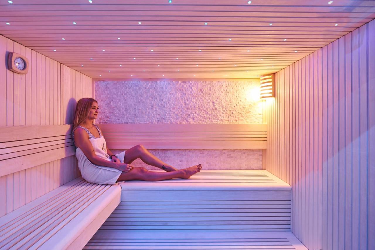Neo Hotel Linde Esslingen اسلنغن المظهر الخارجي الصورة
